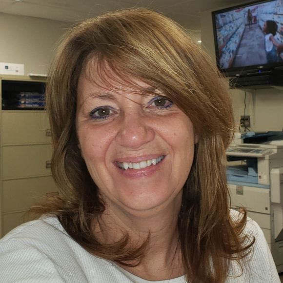 Meet your Posher, Natalie - Picture 1 of 1